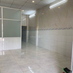 Cho thuê nhà nguyên căn, nhà mới sạch sẽ, hợp đồng lâu dài.