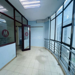 Văn phòng 15m2 giá 5tr tòa nhà Trường Sơn khu sân bay