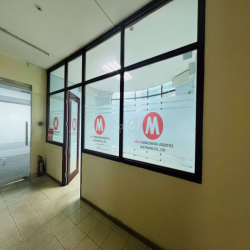 Văn phòng 15m2 giá 5tr tòa nhà Trường Sơn khu sân bay