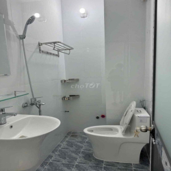 🔥 Nhà MT Nguyễn Thị Định, Hầm Trệt Lầu, 3PN, 100m2, Giá Chỉ 27 Triệu