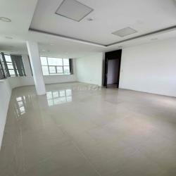 Cho Thuê văn phòng tại đường Đỗ Xuân Hợp cách xa lộ HN 200m