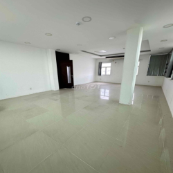 Cho Thuê văn phòng tại đường Đỗ Xuân Hợp cách xa lộ HN 200m