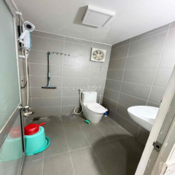 Nhà mới 2 lầu 4pn có nội thất KdC 91B