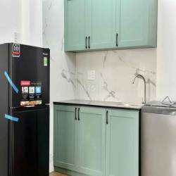 NGAY VÒNG XOAY DÂN CHỦ - BAN CÔNG - FULL NT - Ư TIÊN Ở NGAY CÓ FIX