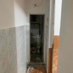 cho thuê nhà cấp 4 điện nước nhà dân