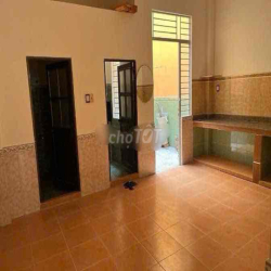 Cho thuê nhà đường Phạm Phú Thứ 5x20 1 trệt 1 lầu 4pn 4wc