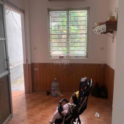 cho thuê nhà cấp 4 điện nước nhà dân