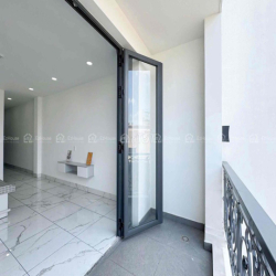 CHDV full nội thất 1pn ban công máy giặt riêng cực thoáng ngay BaỷHiền