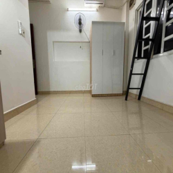 PHÒNG DUPLEX SIÊU RỘNG,CỬA SỔ TRỜI NGAY AEON TÂN PHÚ,ĐH CÔNG THƯƠNG