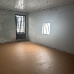 Nhà nguyên căn diện tích siêu rộng (80m2)