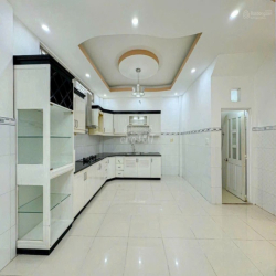 PHÒNG KTX BIỆT THỰ Q 7 – ĐẦY ĐỦ TIỆN NGHI – GIÁ CHỈ 1.5 TRIỆU/THÁNG