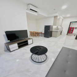 CHO THUÊ CĂN THE PRIVIA 2PN + FULL NT 13tr/ THÁNG Ở LUÔN