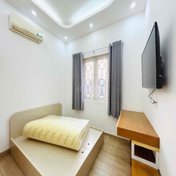 🍑CĂN HỘ 2PN GẦN CV TAO ĐÀN - FULL NỘI THẤT - KHU VỰC YÊN TĨNH, AN NINH