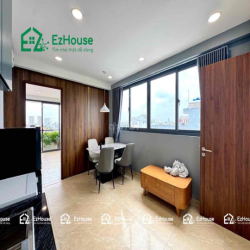 Căn hộ penthouses rộng 65m2, ban công cực rộng, view triệu đô