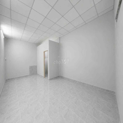 Cho thuê nhà MTNB Khu Họ Lê  nhà mới sơn sửa [ 4m x 19m] 1PN - 1WV