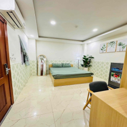 CĂN HỘ FULL NỘI THẤT XỊN XÒ NGAY NÚT GIAO TÂN SƠN - NHẬN XE ĐIỆN