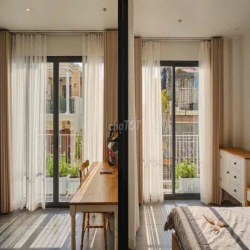 STUDIO TÁCH BẾP GẦN PHÚ MỸ HƯNG, CRESSENT MALL, NGUYỄN TẤT THÀNH