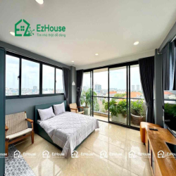 Căn hộ penthouses rộng 65m2, ban công cực rộng, view triệu đô