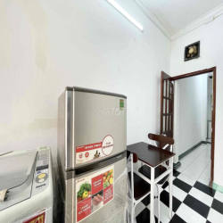 CĂN HỘ 2PN1WC NGAY CÔNG VIÊN GIA ĐỊNH, SÂN BAY TSN