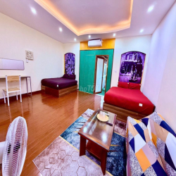 Cho thuê nhà đầy đủ tiện ích phố Hàng Vôi