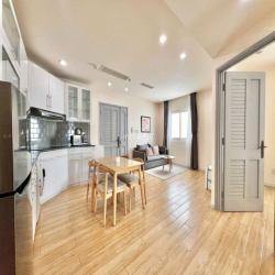 Căn hộ mini 1PN , 50m2 chỉ 7,4 triệu + máy giặt riêng tại Phố Ẩm Thực