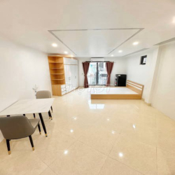 cho thuê nhà ngõ 10 Hồ Linh Quang gần Văn Chương