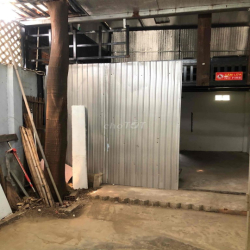 NHÀ RỘNG 4PN CÓ SÂN XE HƠI SÁT NGUYỄN OANH CHO THUÊ