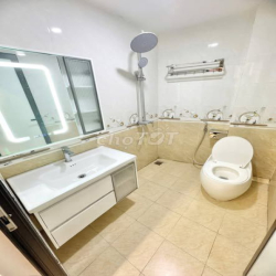 cho thuê nhà ngõ 10 Hồ Linh Quang gần Văn Chương