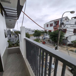 Khai trương căn hộ mới toanh làng đại học