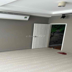 Cho thuê Nhà mặt tiền đường Tái thiết