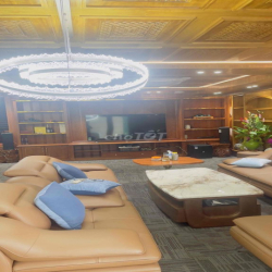 DUPLEX PENTHOUSE OFFICEFORRENT