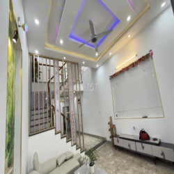 Nhà 2 tầng mới keng phạm xuân ẩn hoà xuân mặt tiền 7.5m full nội thất