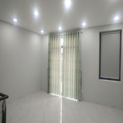 Cho thuê nhà River Park 16tr gần Liên Phường, Đỗ Xuân Hợp 5x17m