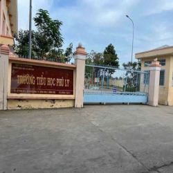Cho thuê nhà nguyên căn mới.