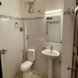 Chính chủ cho thuê phòng 25m² mặt đường 19-5 Văn Quán