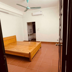 Chính chủ cho thuê phòng 25m² mặt đường 19-5 Văn Quán