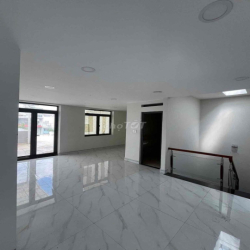 Cặp Nhà MTKD đường số 1 dt 12x20m, 3 tầng giá thuê 85tr/th TL