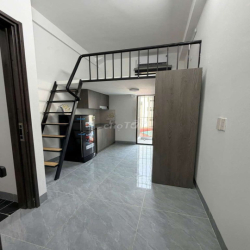 Khai trương CCMN 25m2 Full đồ. ban công thoáng tại Quan Nhân