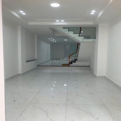 NHÀ HOT ! Cho thuê nhà 339D Lê Văn Sỹ, Q3. DTSD 350m2