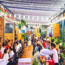 CHO THUÊ NHÀ TRỆT TRỐNG SUỐT DIỆN TÍCH LỚN