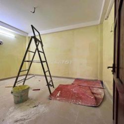 NHÀ 4PN - 10TR/THÁNG - ĐÃ SƠN MỚI SẠCH SẼ - VÀO Ở NGAY