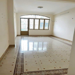 Nhà mặt tiền Ngô Quyền, Trệt Lửng 3 Lầu ST, 6PN 6WC, 4x20m