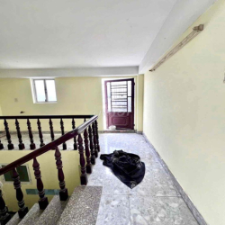 NHÀ 4PN - 10TR/THÁNG - ĐÃ SƠN MỚI SẠCH SẼ - VÀO Ở NGAY