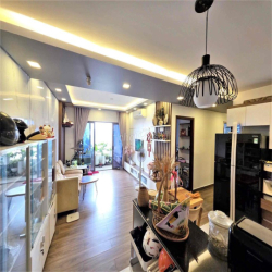 Cho thuê căn hộ chung cư Garden Gate 3pn 2wc 105m2 sát bên công viên