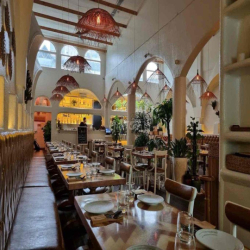 CẦN CHO THUÊ GẤP MẶT TIỀN NGANG 10M ĐƯỜNG LÝ TỰ TRỌNG GIÁ 88tr