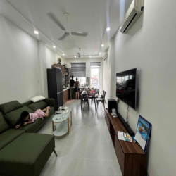 Cho thuê nhà nguyên căn MTKD Tân Hương - Nhà Mới 100% - 40tr