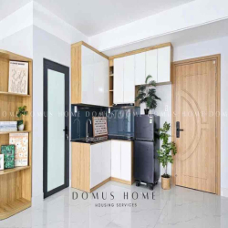 Cho Thuê Căn Hộ Penthouse Ban Công Siêu Rộng 50m2 Ngay Trung Tâm Q10