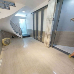 nhà 4 tầng, 3pn, 3wc, giá 8.5tr