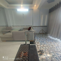 Nhà 1 Trệt 2 Lầu 3pn 3wc hẻm xe hơi HBC 12triệu