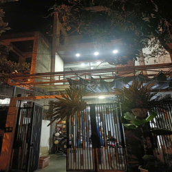 Bán nhà nguyên căn